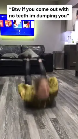 My charming boyfriend with loads of support there😂😂. Can you tell I was scared tho 🤦🏼‍♀️ #handbehindbackchallenge #dontsmashyourface #fyp #foryou