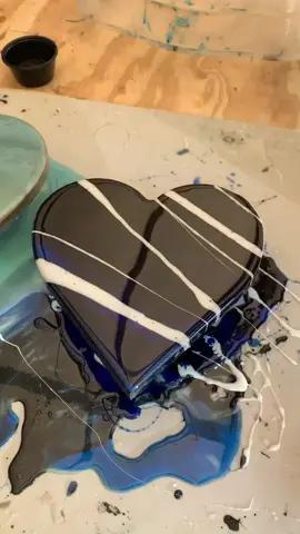 The dark blue though 😍 #obsessedwithit #SupportSmallBiz #maker #epoxy #fyp #foryou #epoxyresin #xyzbca #artistcheck