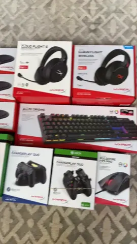 Msg us if we should do a giveaway!!! (310) 496-3873 📱#fyp #foryoupage #foryou #gaming #gamelancer #gaming #hyperx