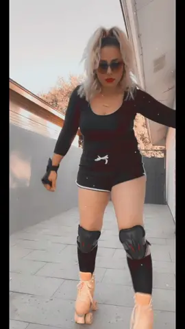 This isn’t exactly how I wanted to introduce myself to the world of tiktok but here we are. 😂 ✌🏻#rollerskating #rollerskatingfail #newrollerskater