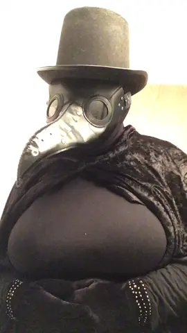 I tried #funny #plaguedoctor #plague_doctor #fandombits