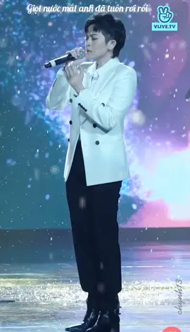 First stage của NMYCCĐYM, cũng là stage mình thích nhất ♥︎♥︎♥︎ #gil #gille #gillê #nmyccdym #vlive