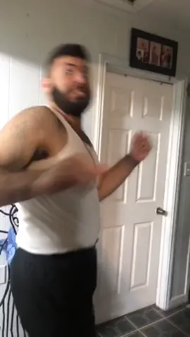 He clearly saw me there lmfao #ShaveItOff #Summer2020 #foryou #fyp #foryoupage #trending #scarecamsam #scarecam @samupalvar #feature