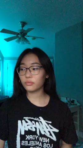 Tfw u we’re going to use this sound everytime your mom makes u cry(this vid would be done in a week lol)but u cant just whip ur phone out mid argumet