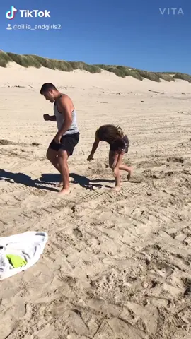 She keeps asking for it! #failvideos #fyp #sheaskedforit #funnyfailvideos #fallfail #Siblings #siblingfight #funnyfails #failarmy #siblinggoals #viral