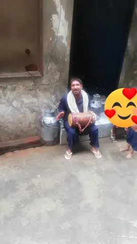 awaz bhot pyri han is ki