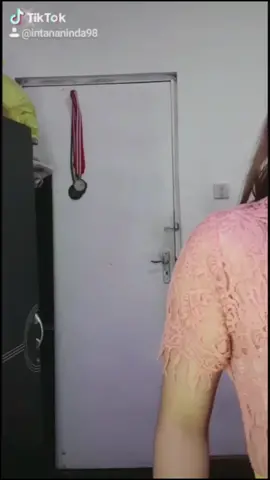 ngulang lagi deh mumpung ngadat . btw w dari singaraja Lokapaksa guys😂