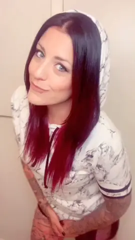 17k means I do a little dance🤦🏻‍♀️😊 #17k #thankyou #foryoupage #fyp #ink #tattoo #tiktokdance #animethings #loveyou #sorry #notsorry #over30 #basic
