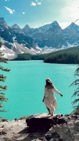 Now tell me... is Banff on your bucketlist yet??? 🏔🇨🇦🌲🙌🏼 #banff #explorecanada #banffnationalpark #mountains #naturelover #tiktoktravel