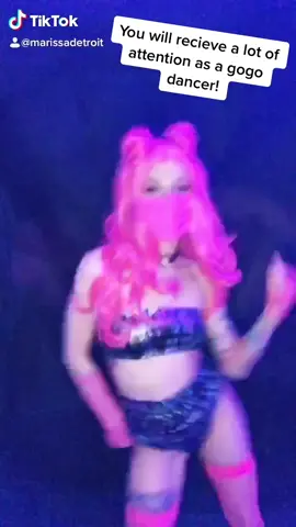 I won’t lie, I love the love I get as a gogo dancer for @govanaproductions !! 💕💕💕 #ravebabe #ravegirls #ravegirl #raver #raversoftiktok #edm