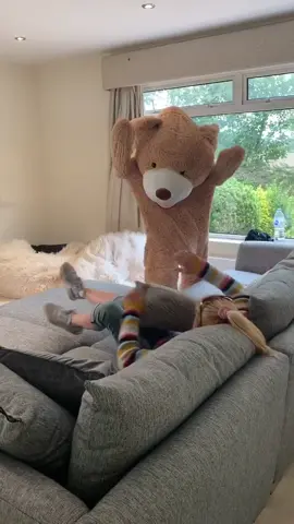 Giant teddy bear prank 😂😂😂😂😂