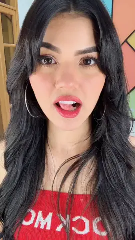 No sé si lo hice bien pero aquí está! Jajajaja #singapur #lengua #challenge #parati #baile #fyp #tendencia