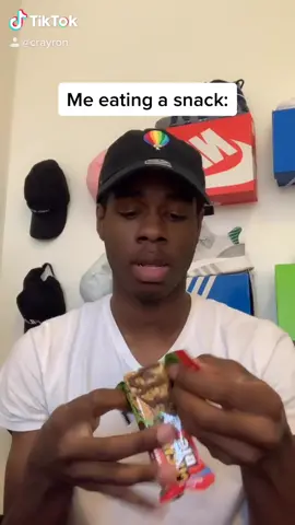 Dogs never learn 😭 #fyp#foryoupage#conedy#relatable#Flashback#GreenScreenSky#MAYBEITSMAYBELLINE#LittleBitFancy