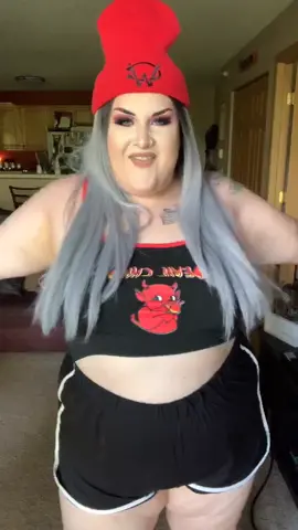 feeling cringy, might delete later 🤷🏻‍♀️ #lovemeorhateme #red #justdancemoves #browfitness #plussize #bodypositive #notforyou #notviral #thick #bbws