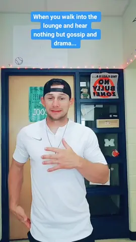 Stay away from the water cooler... #yougotit #DeliveryHeroes #teachersoftiktok #tiktokteachers #5thgrade #teacher #teacherlife #EducatorsOfTheMidwest