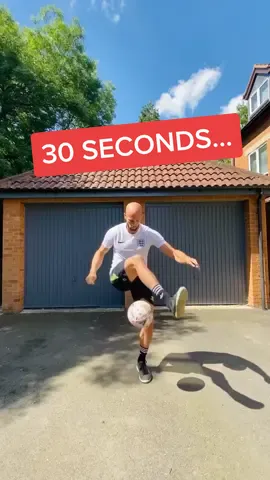 30 seconds of skills! How many seconds could you do before messing up??? #thisissports #football #freestyle #skills
