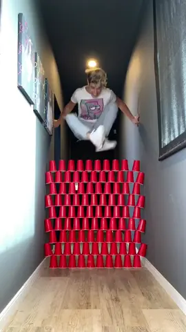 Niveles 1-10 🤣 ustedes cuantos niveles podrian saltar? 😳