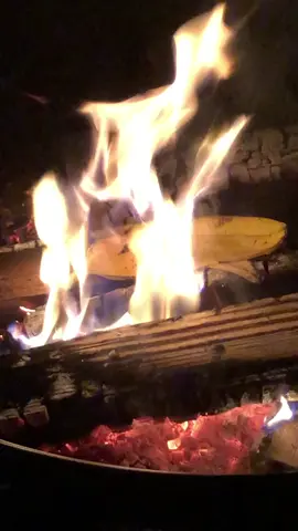 banana in the fire  #dorime .... . .-. .