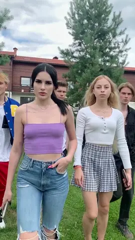 Сегодня чудесная погода, кидай яркие эмоции в комменты ❤️ #theangelshome