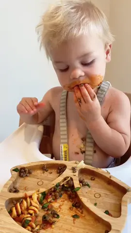 He mildly enjoys pasta #toddlersoftiktok #babiesoftiktok #babyledweaning #blw #veganbaby