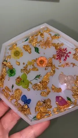 I wanna see you be brave 💕 if you’re reading this and struggling know you are not alone ✨ I love you x