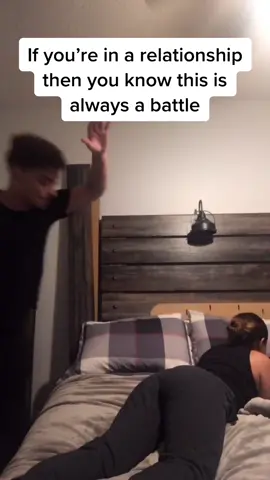 Lmao, tag someone you do this too 😂 #foryoupage #fyp #summerofgrowth #couplegoals #couple #coupleschallenge