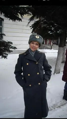 Юлия Учиткина в роли Оли Куршаковой в сериале Кадетство