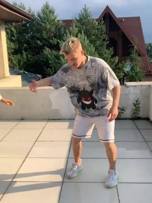 2 часа снимал этот танец , результата 0 😕 Кто лучше станцевал , я или Катя?🤪