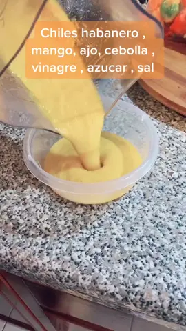 #mangosauce #habanerosauce #spicy #salsapicosa #wingsauce #mango SALSA MANGO 🥭 HABANERO