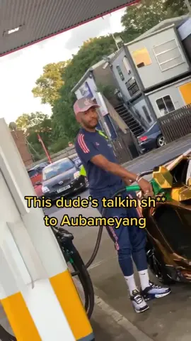 I have that same car but it’s blue 😈 (via tfromt_/IG) #Soccer #football #overtimefc #arsenal #PremierLeague #aubameyang #sports #lamborghini #