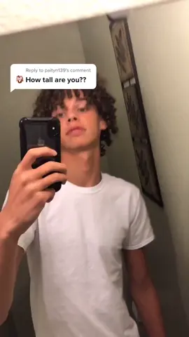Reply to @paityn139 ask more questions about me or anything ! #foryou #curlyhair #virel #blowthisup #tall