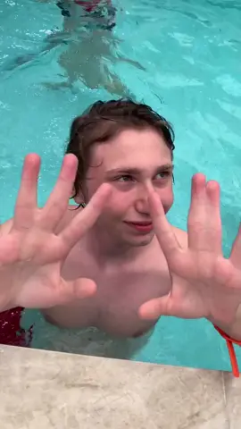 Я оооооочень хорошо плаваю🐢😂😂😂