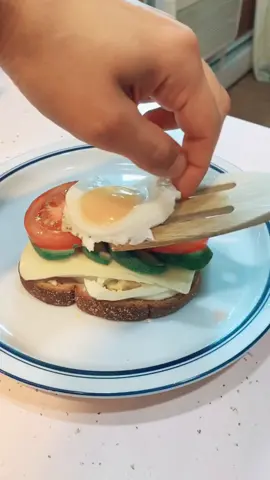 Best Egg Sandwich Ever 🙌 #breakfast #lunch #Recipe #quickrecipes #letscook #foryou #fyp #homechef #yummy #delicious #magic #eggs #wow #awesome #cook