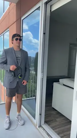 Was the first take better? 😂 @g_schoenwald10 @ben_bresnahan #concert #nashville #vandy #lit #fyp #fortheboys