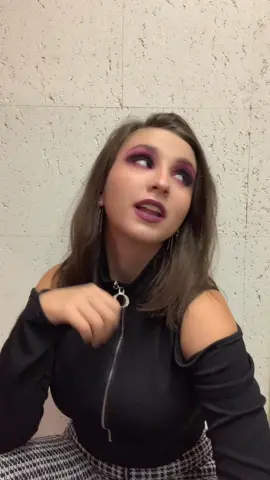 Bi girl anthem 💖💜💙 #fyp #foryou #bisexual #lgbtq #LaceEmUp #hot #altgirl #OneLoveOneHeart #TextReaction #osongbird #fun #tiktok #trends