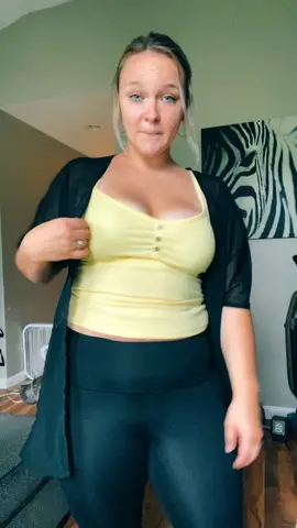 📱 #LaceEmUp #OneLoveOneHeart #fyp #TextReaction #MoreHappyDenimDance #foryoupage #bodypositive #curvy #sheinfashion #shein_official