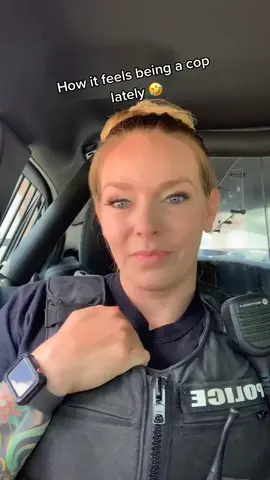#copsoftiktok #policeofficersoftiktok #ladycop #fyp