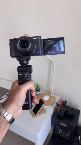 Unboxing my NEW vlogging camera: Sony ZV1. Best vlogging camera 2020? #sony #sonyzv1 #Vlog #vlogging #learntok #sonycamerachek #sonycamera