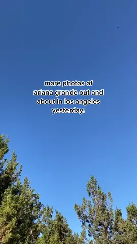 ari’s style during quarantine has been on a whole other level 😍 who agrees? #arianagrande #StreetStyle #aesthetic #fyp #arianator #ag26 #foryoupage