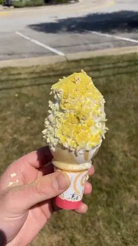 MCDONALDS RAMEN ICECREAM 😳 #mcdonalds #secretmenu #mcdonaldshack #mcdonaldsicecream #ramennoodles #mcdonaldshacks #mcdonaldssecretmenue