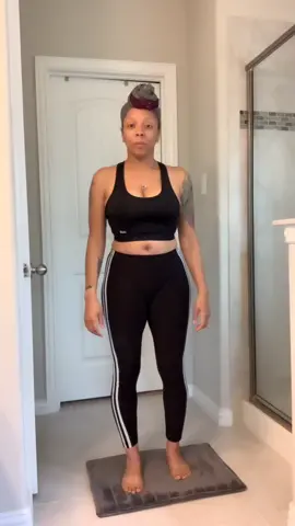 Help tha bear!! 😂 #ticktockforadults #ticktockover40 #momofticktock #greatworkout #tiktok40plusl
