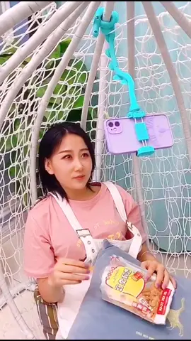 Mobile phone holder, never drop on your own face again. I am sure everyone had dropped their phone on the face at least once. 😂😂😂#amazing #smart