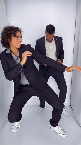 I’m too tall 😂 @omareltobgi #suitandtie #suit #dance #teamfelgohary