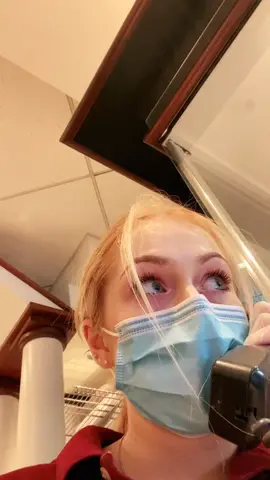 I did not sign up for this working at a BAKERY. anyways me and the 911 operator were gossiping 😌😌😌 pls listen to the end #essentialworker