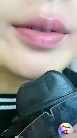 Do you think this lipstick looks good?Do you want to buy it?#gotomyhomepage #foryou #foryoupage #lipstick