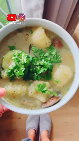 Sopa de apio “arracacha” #Receta #saludable #sopa #soup