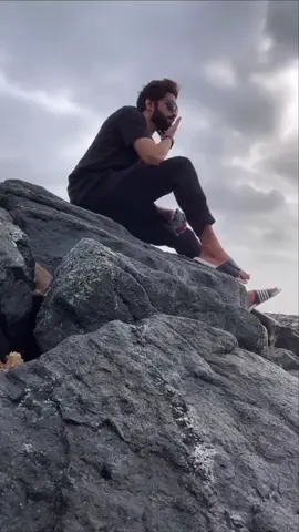 Nada es mejor que cerca del mar ¿Estás de acuerdo conmigo? Deja un comentario 🙆🏻‍♂️🖐 #foryou #tiktok #dubai #Love #mydubai #beach 🌴