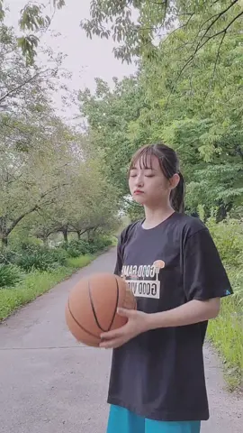 吾輩は猫である。#バスケ女子 #bsk #basketball #バスケットボール #バスケ #吾輩は猫である