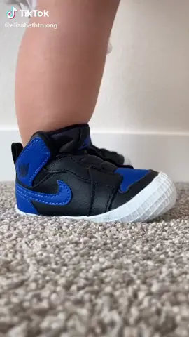 How to create a future #sneakerhead. #baby #sneakers #airjordan #jumpman #kicks #sneakernews via @elizabethtruong