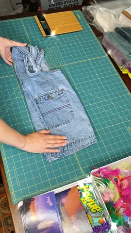 packing up overalls! :) #packingorders  #SmallBusiness #packaging #depop #y2kfashion #overallshorts #satisfyingsounds #lintroller #asmr